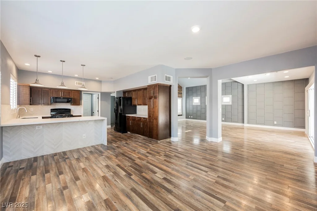 209 Camino Vista, Henderson, NV 89012