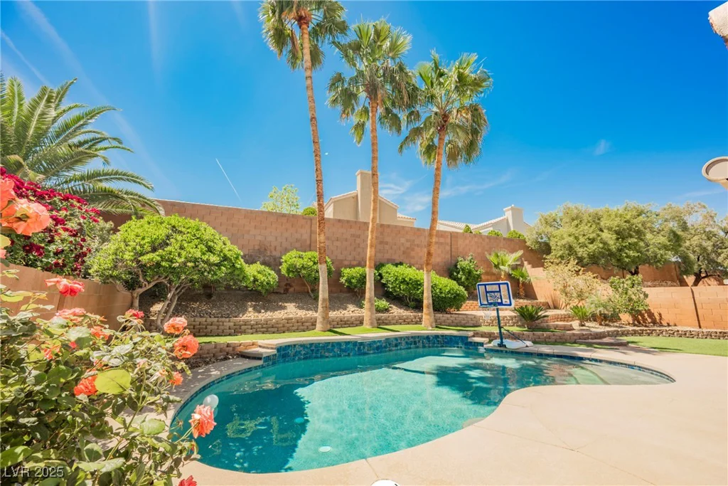 209 Camino Vista, Henderson, NV 89012