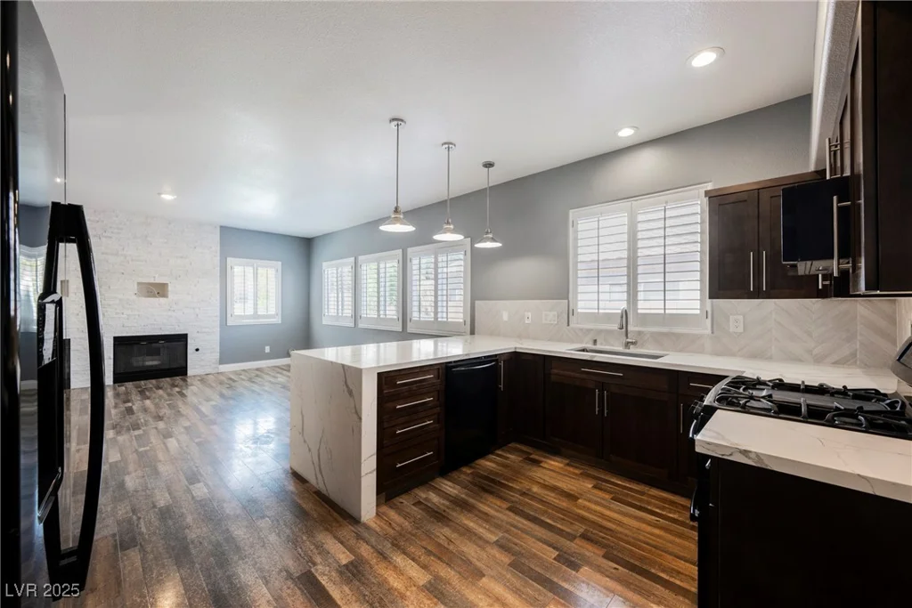 209 Camino Vista, Henderson, NV 89012
