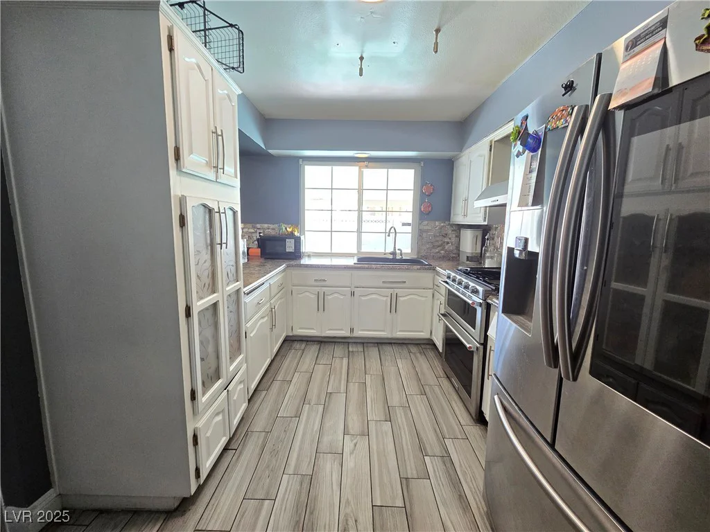4823 El Tesoro, Las Vegas, NV 89121