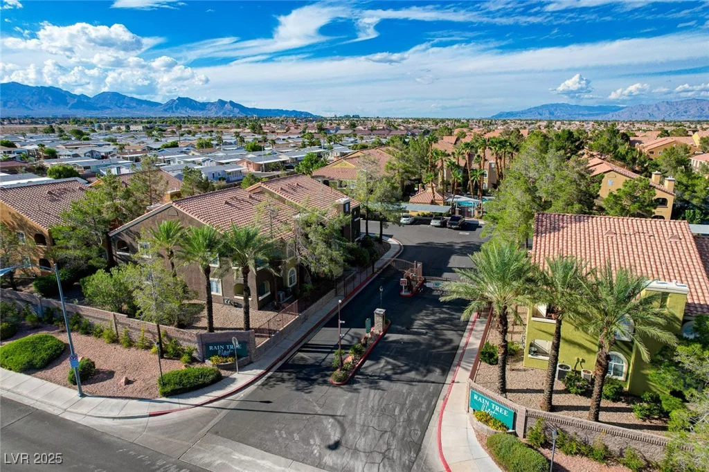 7950 Flamingo, Las Vegas, NV 89147
