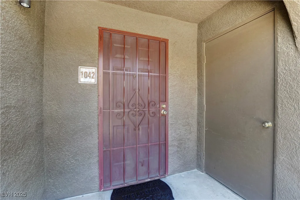 7950 Flamingo, Las Vegas, NV 89147