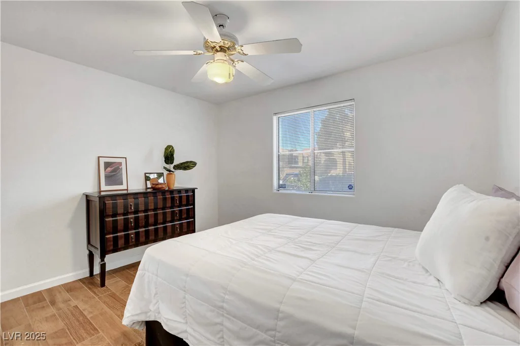 7950 Flamingo, Las Vegas, NV 89147
