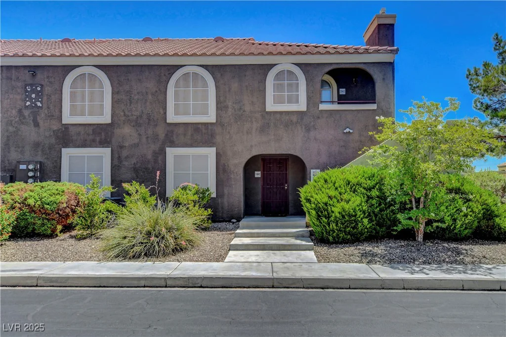 7950 Flamingo, Las Vegas, NV 89147