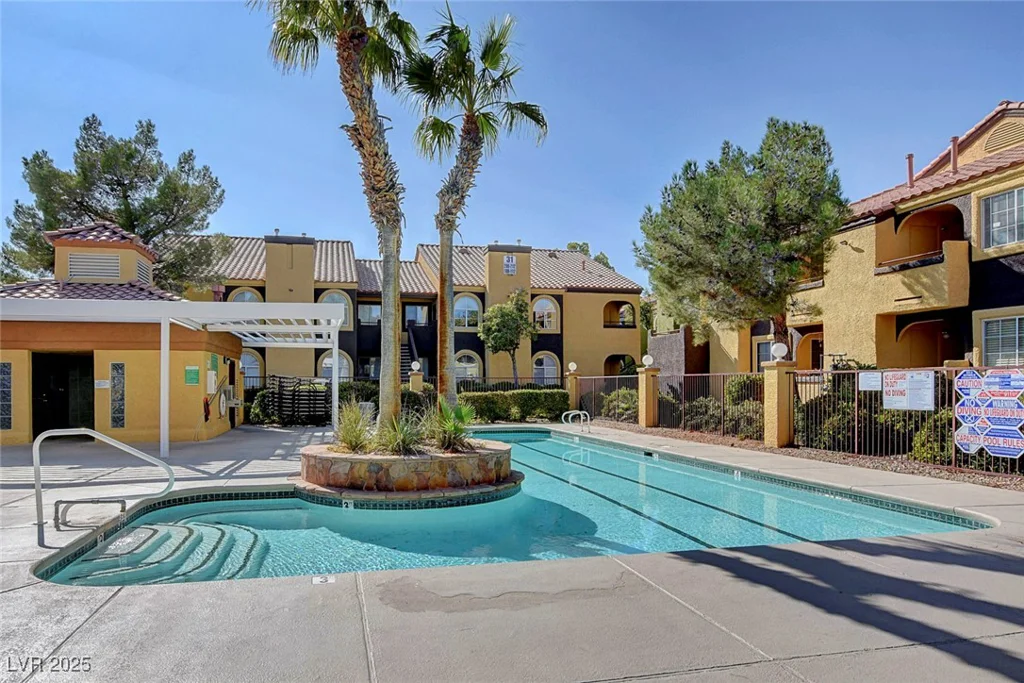 7950 Flamingo, Las Vegas, NV 89147