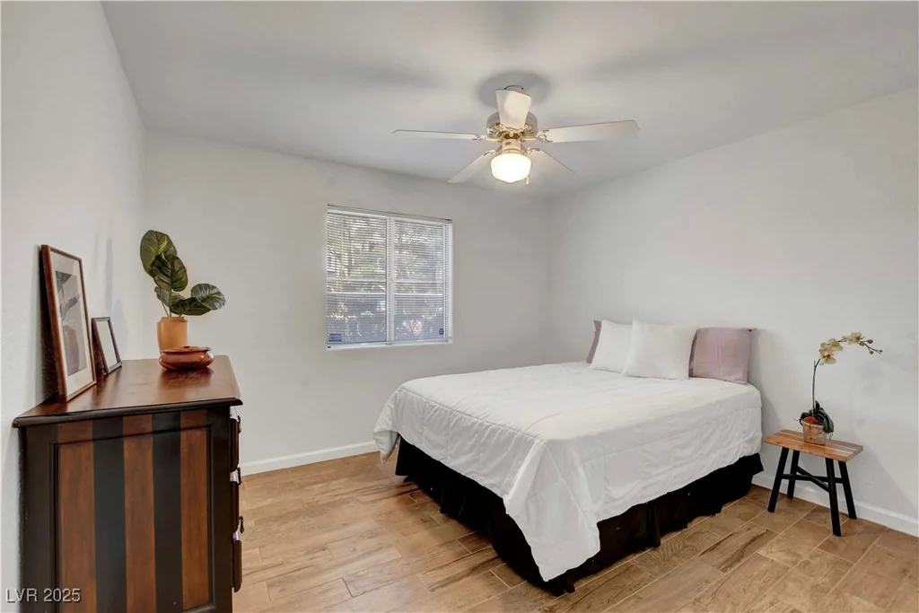 7950 Flamingo, Las Vegas, NV 89147