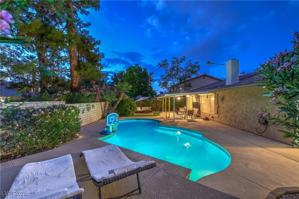 2231 Marlboro, Henderson, NV 89014