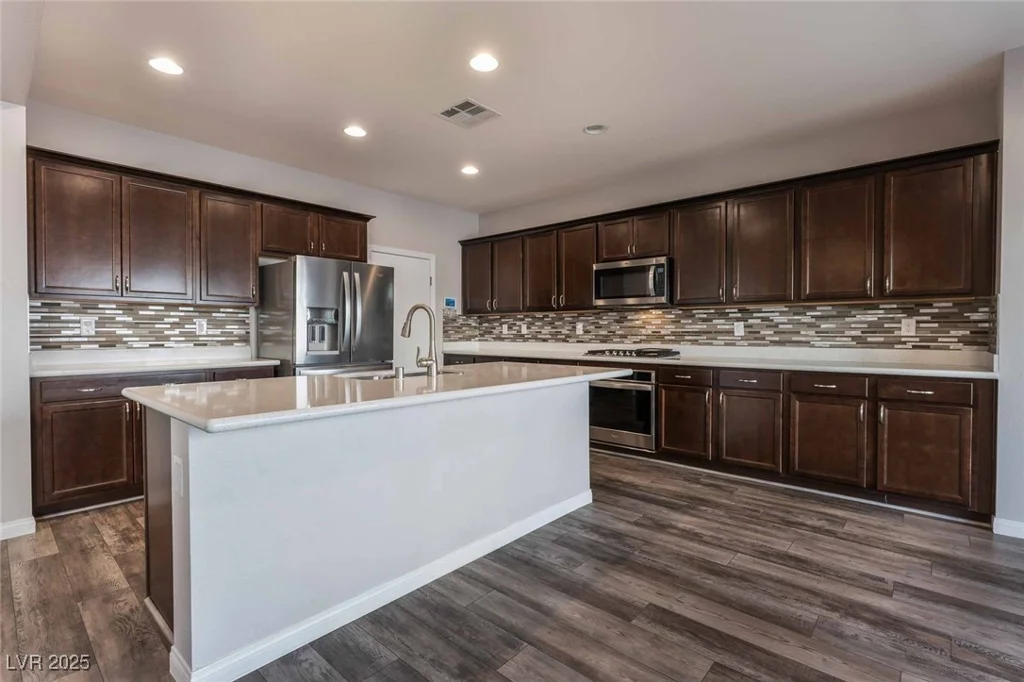 9850 Poplar Point, Las Vegas, NV 89178