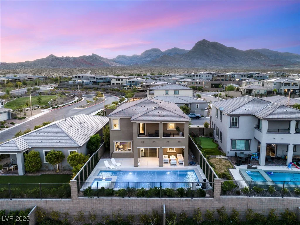 390 Coastal Redwood, Las Vegas, NV 89138