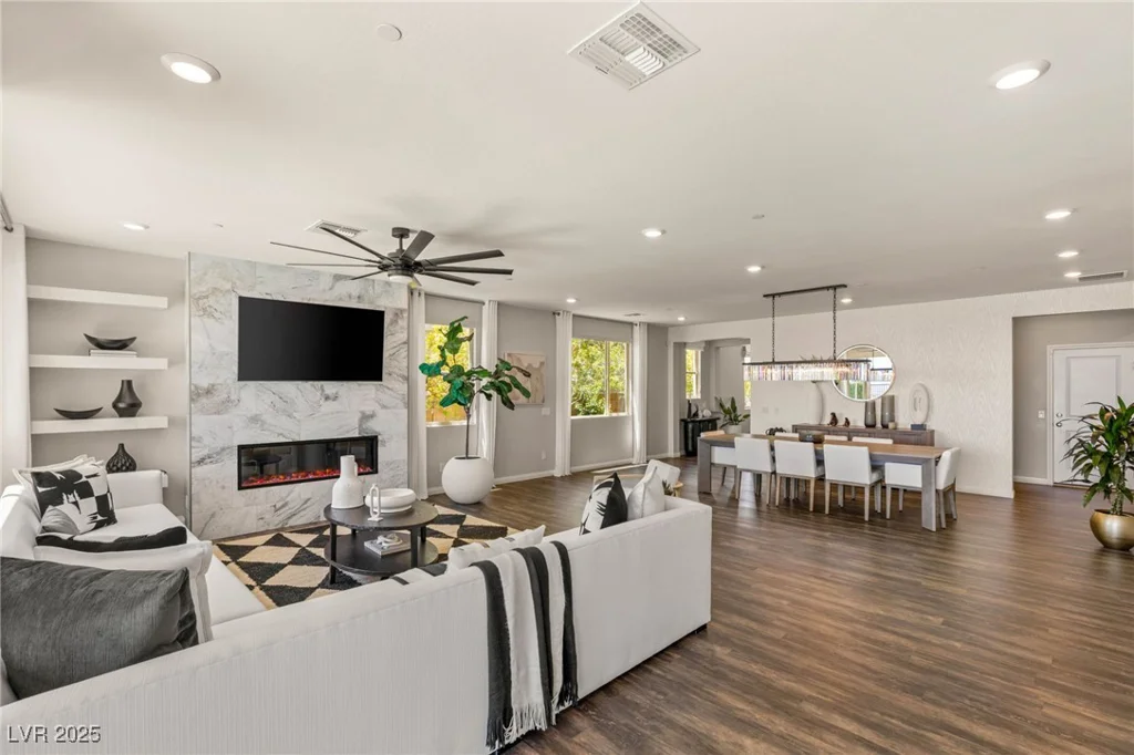 390 Coastal Redwood, Las Vegas, NV 89138