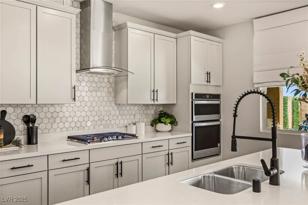 390 Coastal Redwood, Las Vegas, NV 89138