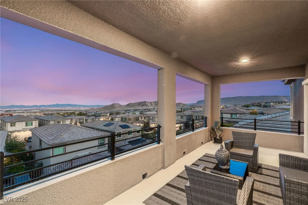 390 Coastal Redwood, Las Vegas, NV 89138