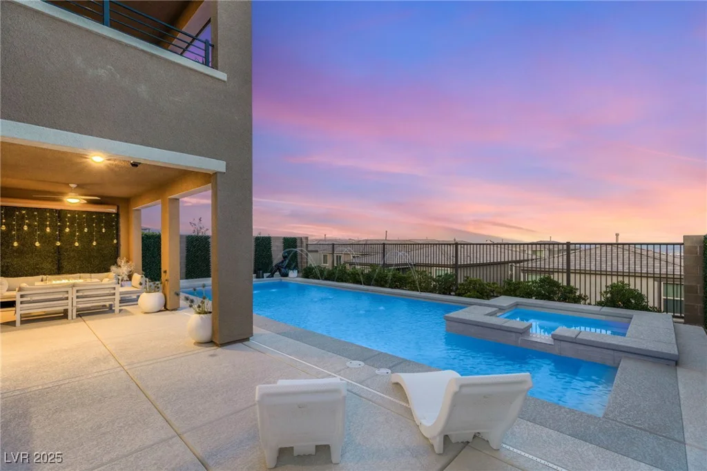 390 Coastal Redwood, Las Vegas, NV 89138