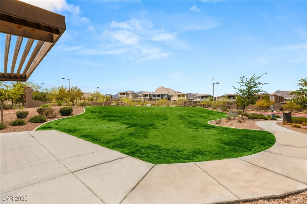 390 Coastal Redwood, Las Vegas, NV 89138