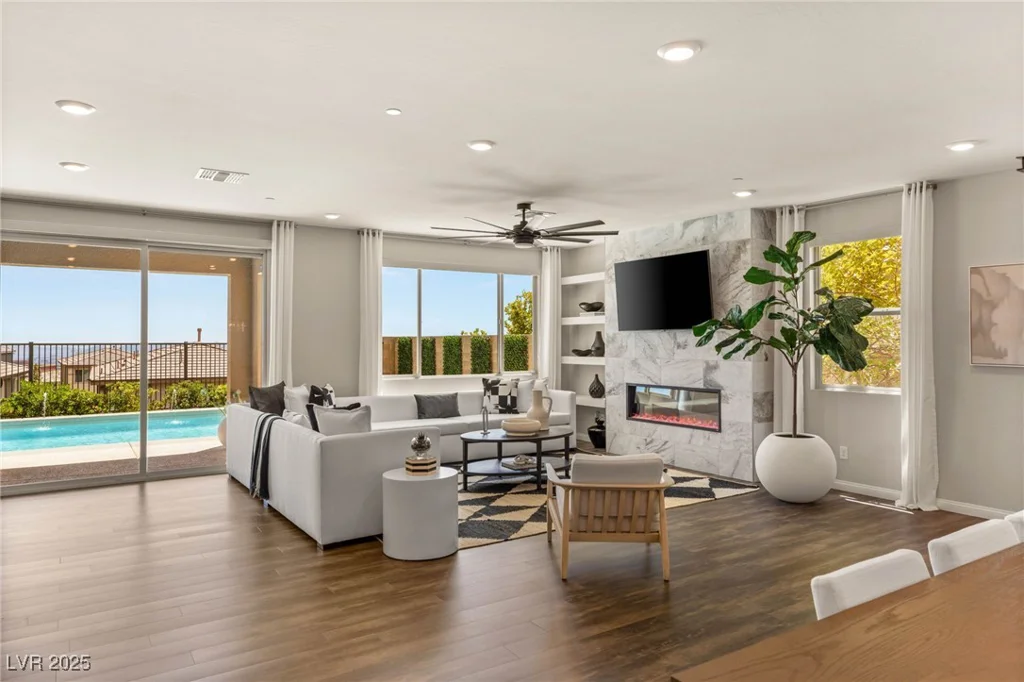390 Coastal Redwood, Las Vegas, NV 89138