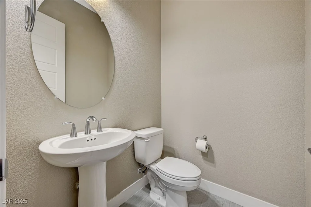 6433 Farness, Las Vegas, NV 89135