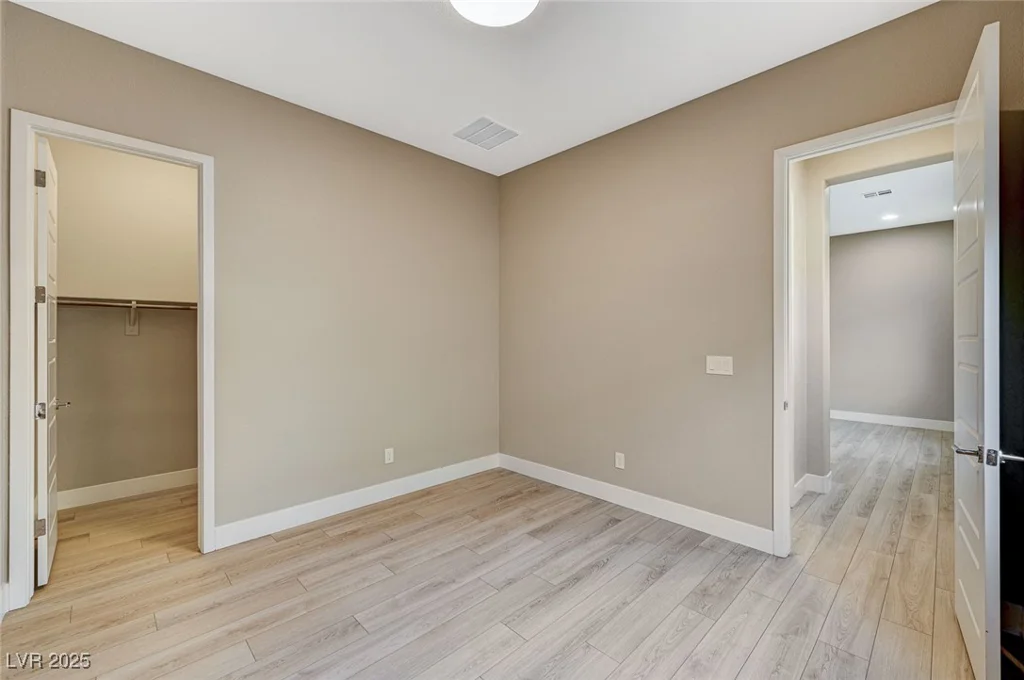 6433 Farness, Las Vegas, NV 89135