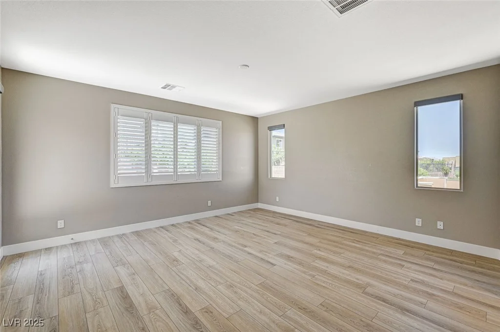 6433 Farness, Las Vegas, NV 89135