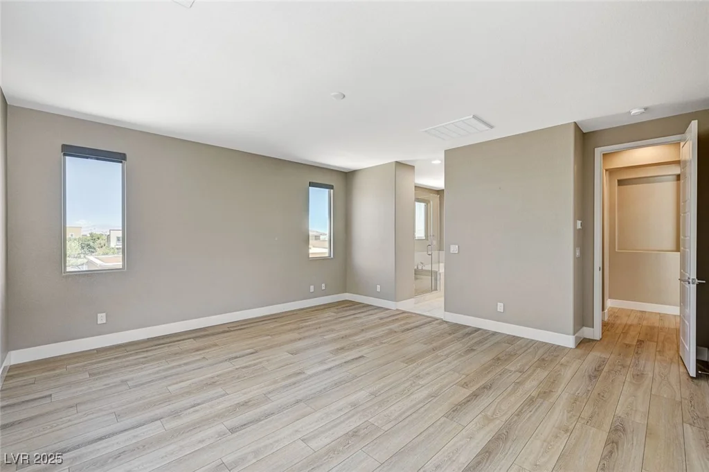 6433 Farness, Las Vegas, NV 89135