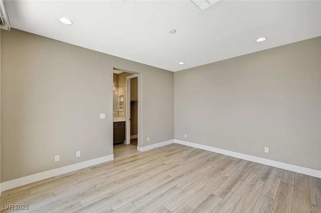 6433 Farness, Las Vegas, NV 89135