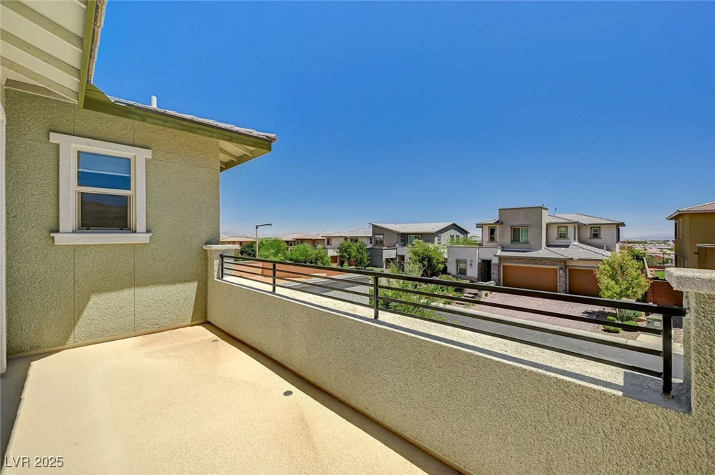 6433 Farness, Las Vegas, NV 89135