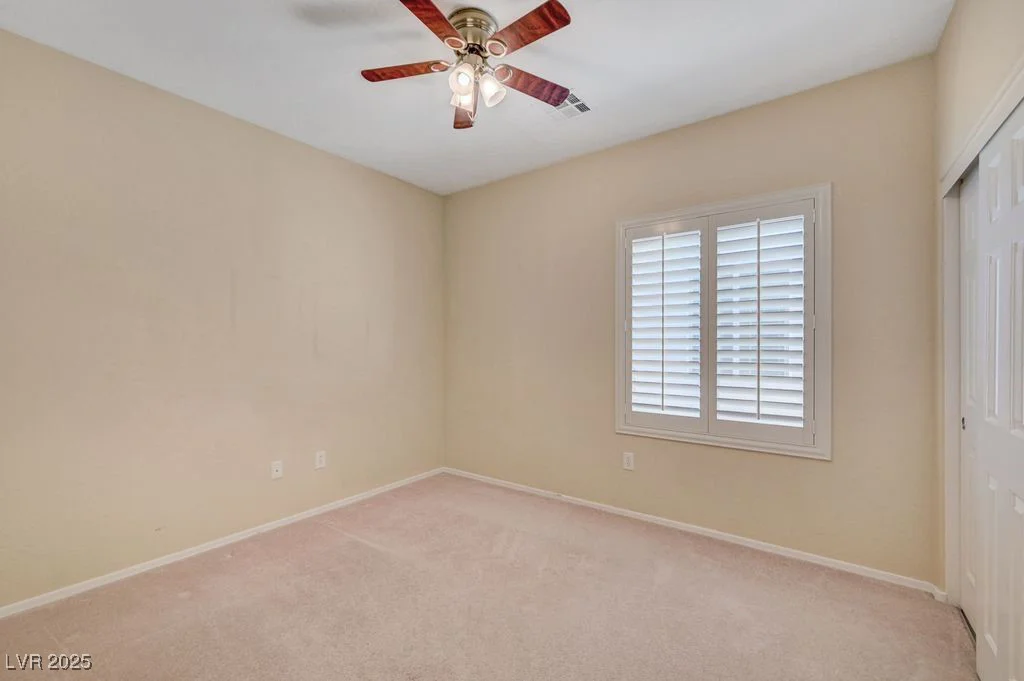 7916 Lyrebird, North Las Vegas, NV 89084
