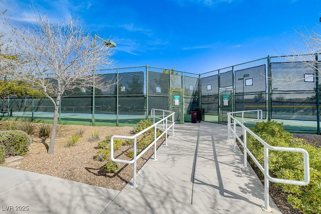 7916 Lyrebird, North Las Vegas, NV 89084