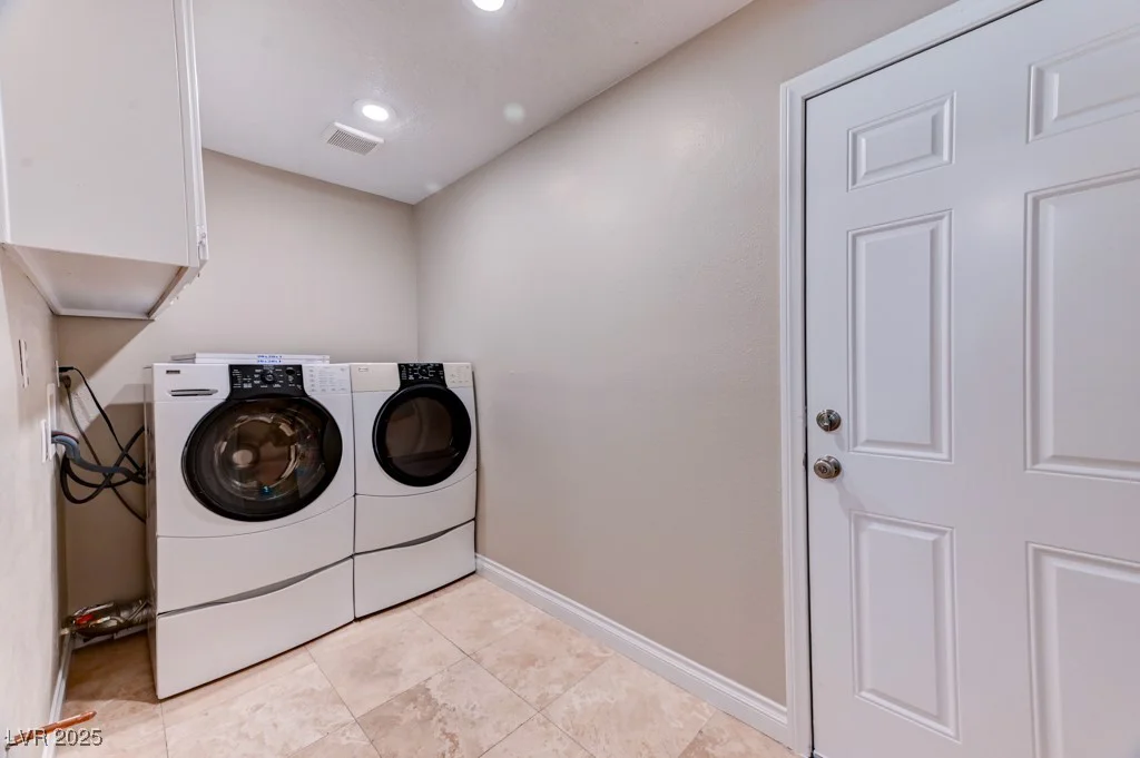 8729 Pesaro, Las Vegas, NV 89117