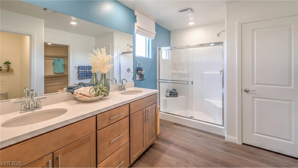 555 Ruby Robin, Henderson, NV 89011