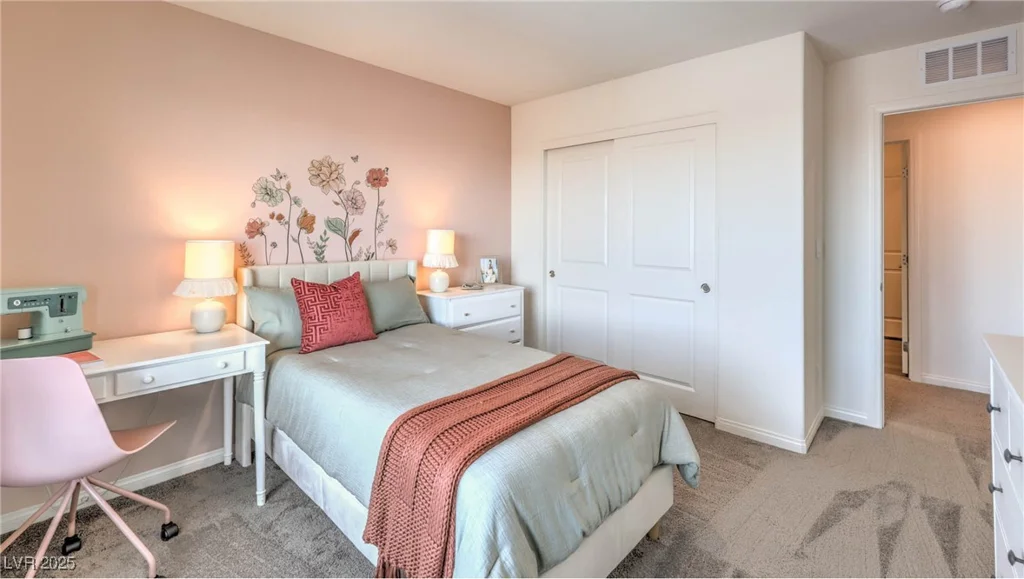 555 Ruby Robin, Henderson, NV 89011