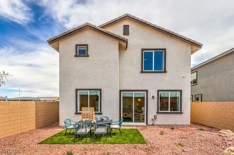 555 Ruby Robin, Henderson, NV 89011