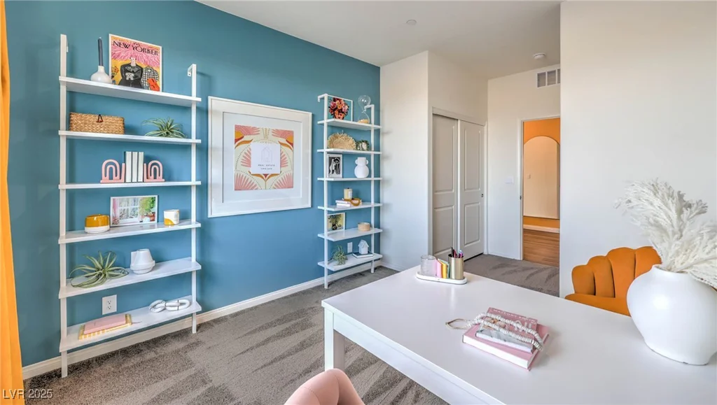 555 Ruby Robin, Henderson, NV 89011