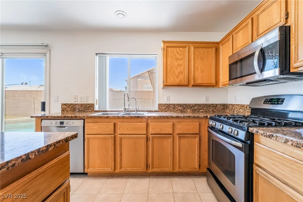 6363 Berry Patch, Las Vegas, NV 89142