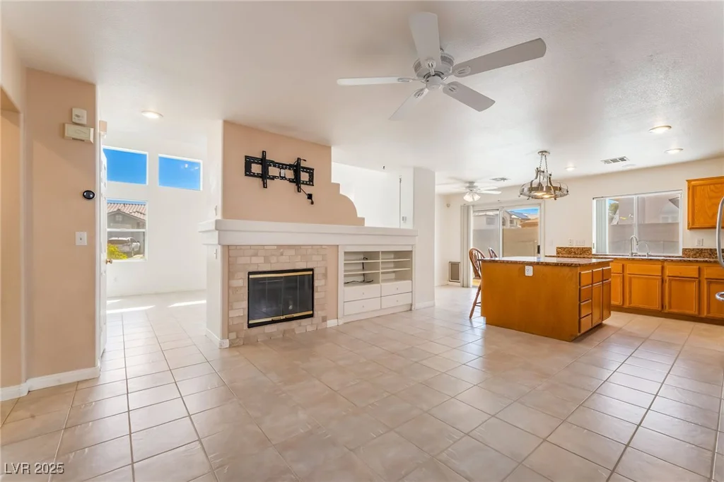 6363 Berry Patch, Las Vegas, NV 89142