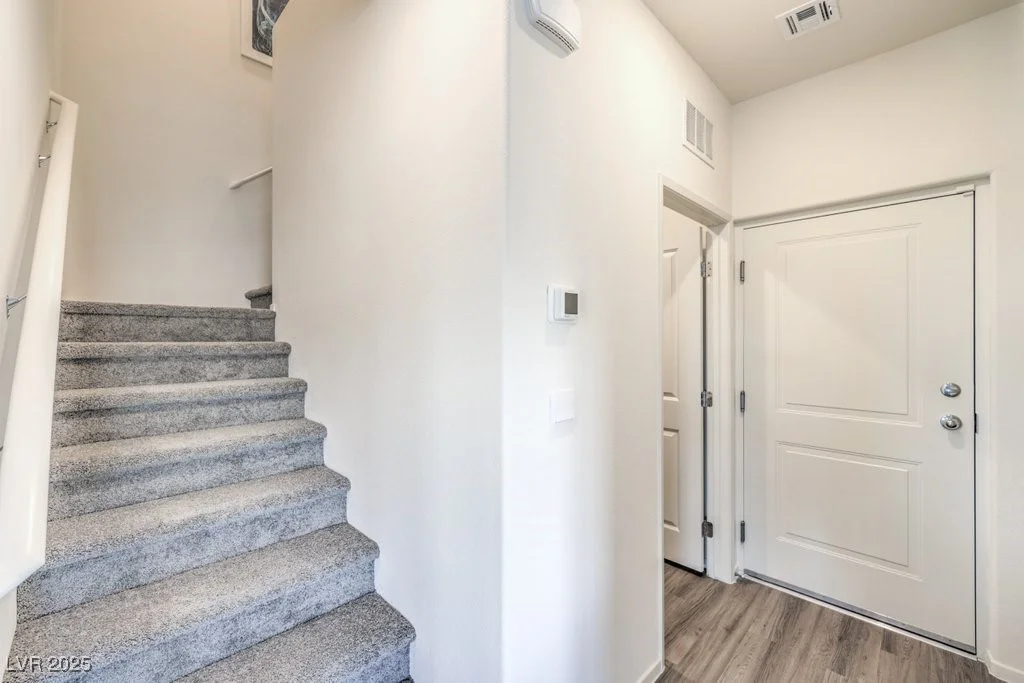 7965 Aurora Sky, North Las Vegas, NV 89084
