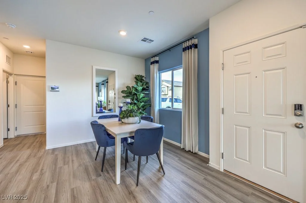 7965 Aurora Sky, North Las Vegas, NV 89084