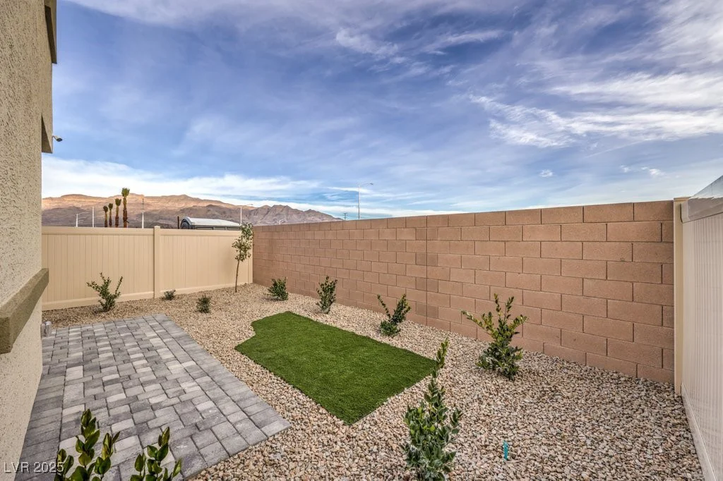 7965 Aurora Sky, North Las Vegas, NV 89084