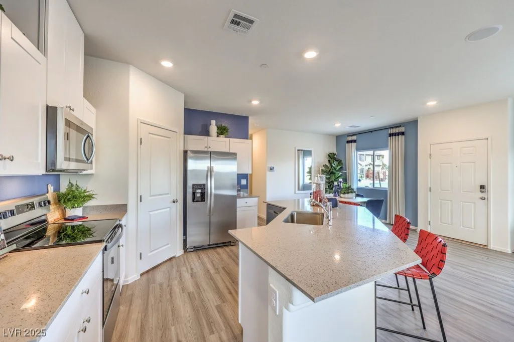 7965 Aurora Sky, North Las Vegas, NV 89084