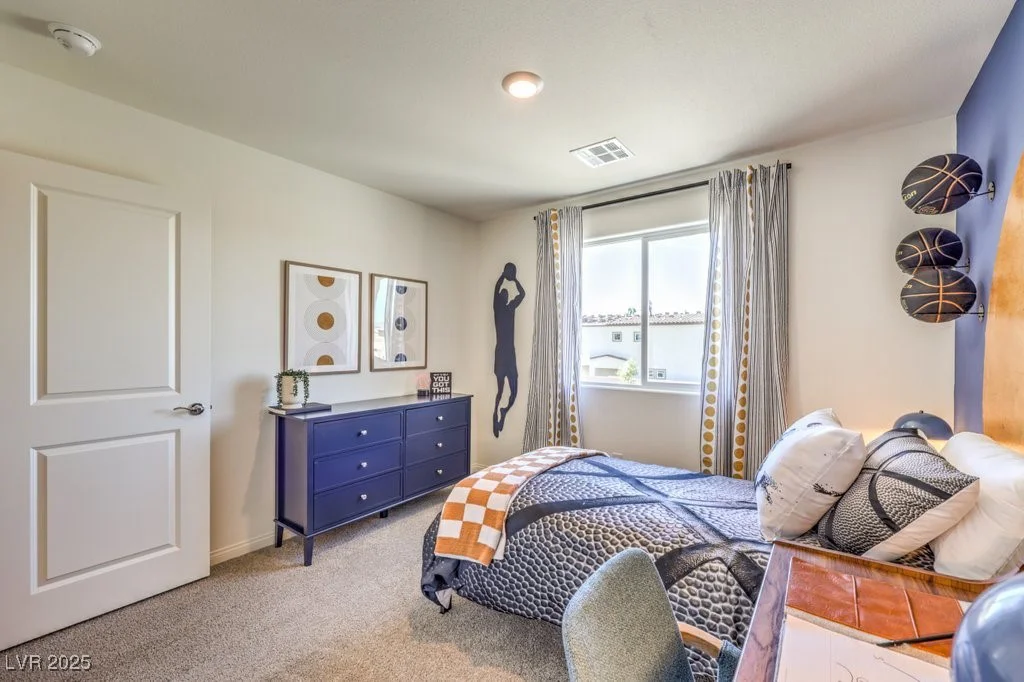 5702 Sunset Sedona, North Las Vegas, NV 89081