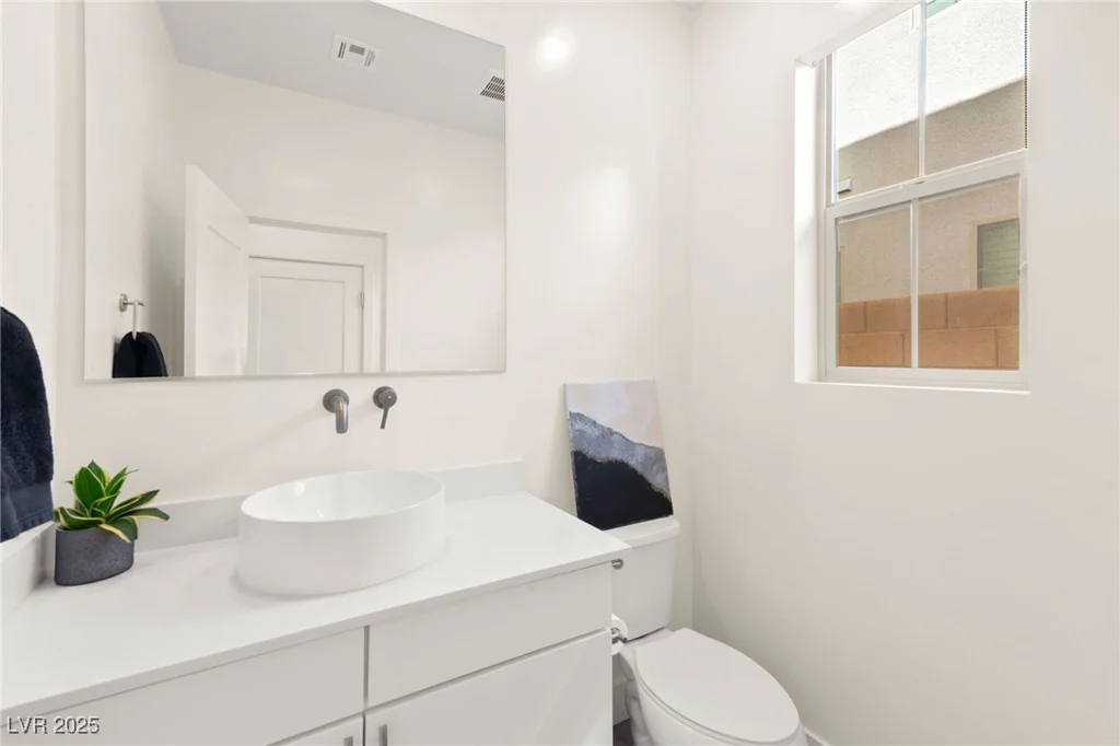 3058 Casarano, Henderson, NV 89044