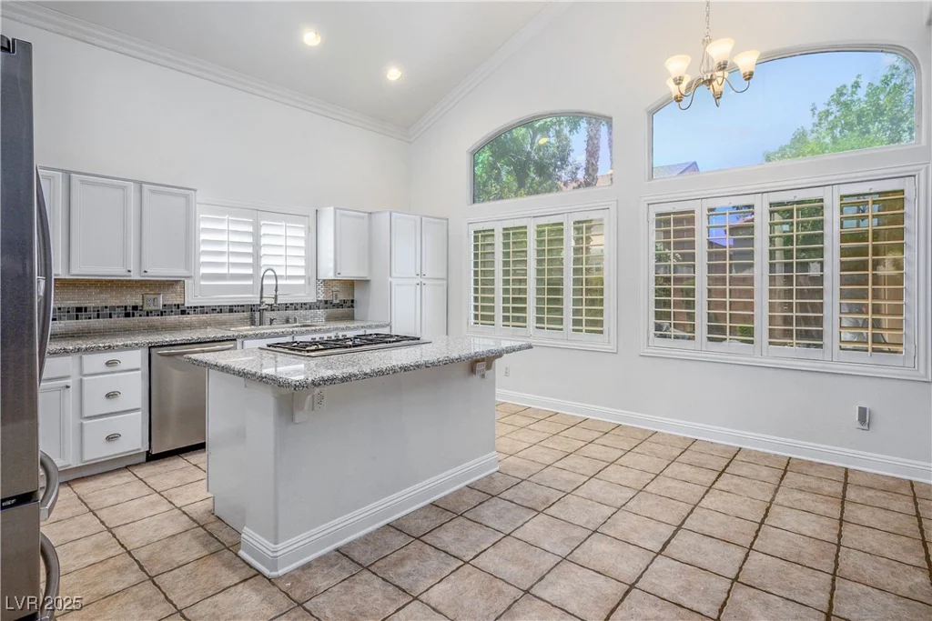 511 Beaconwood, Henderson, NV 89052