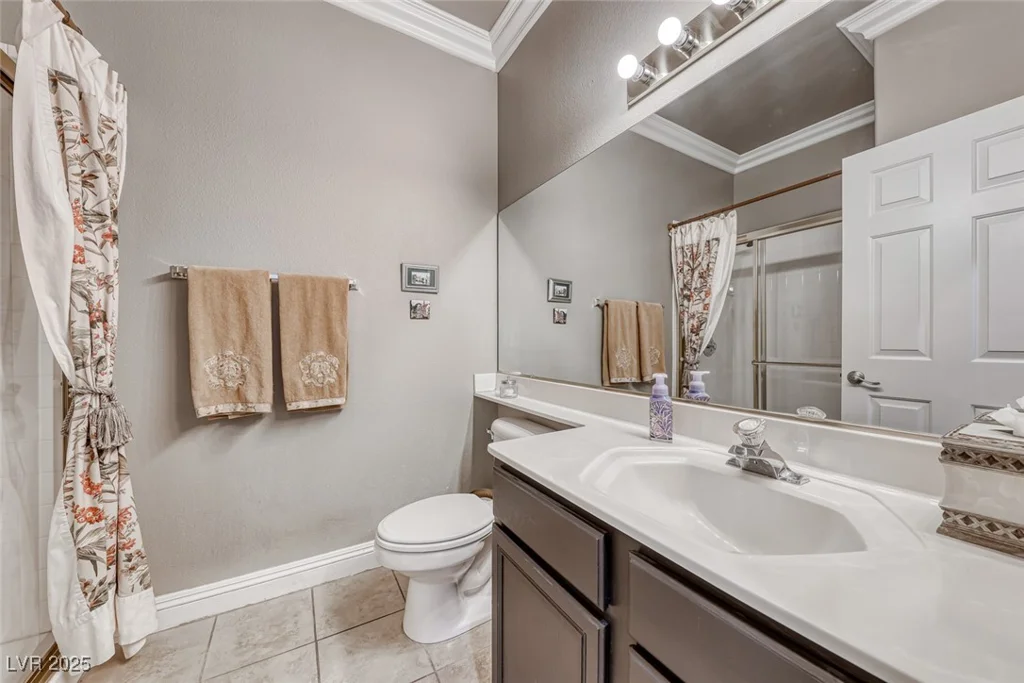 511 Beaconwood, Henderson, NV 89052
