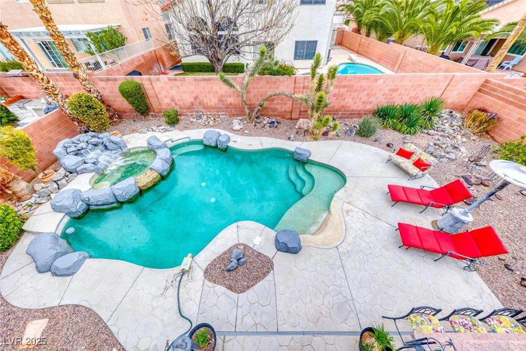 511 Beaconwood, Henderson, NV 89052