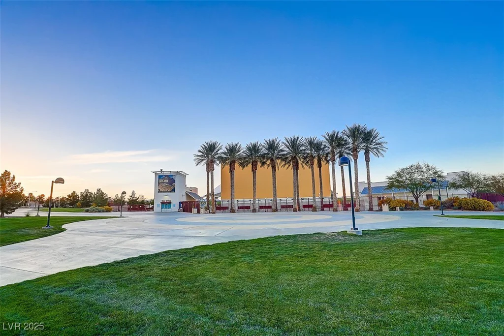 511 Beaconwood, Henderson, NV 89052