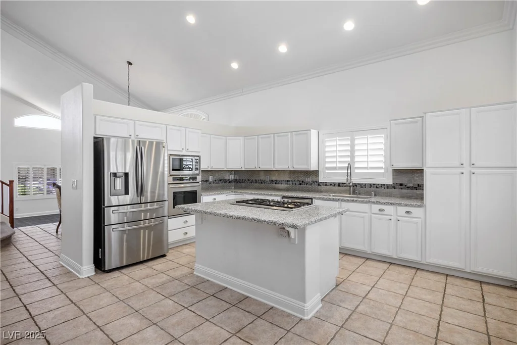 511 Beaconwood, Henderson, NV 89052