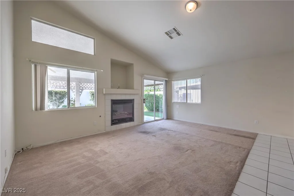 5425 Thomaston, Las Vegas, NV 89122