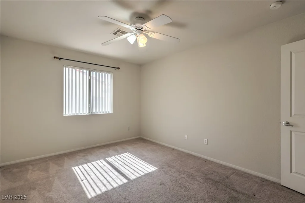 5425 Thomaston, Las Vegas, NV 89122
