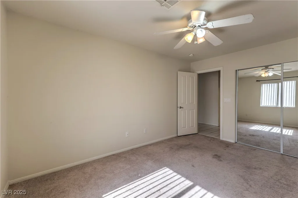 5425 Thomaston, Las Vegas, NV 89122
