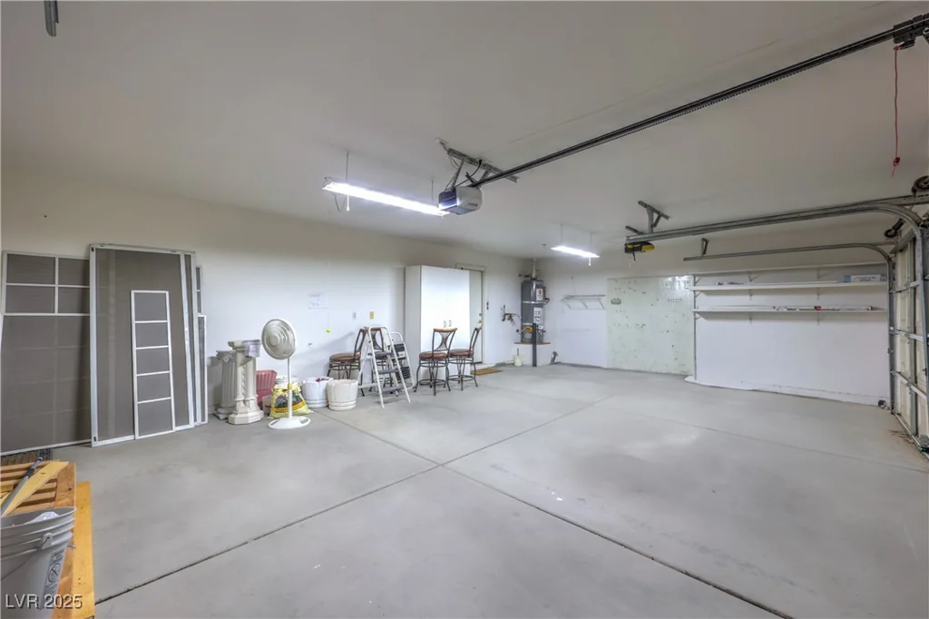 5425 Thomaston, Las Vegas, NV 89122