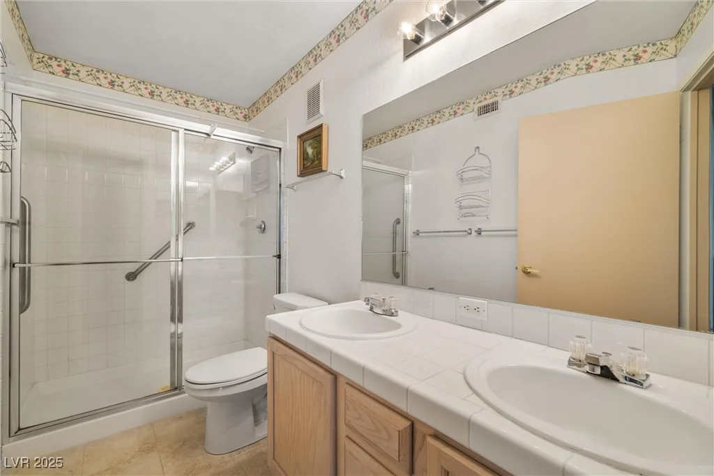 7950 Flamingo, Las Vegas, NV 89147